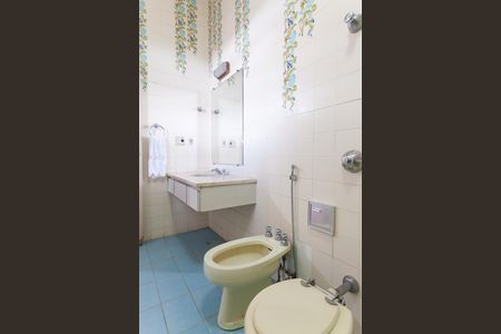 Casa à venda com 580m², 4 quartos e 3 vagasBanheiro da Suíte 3