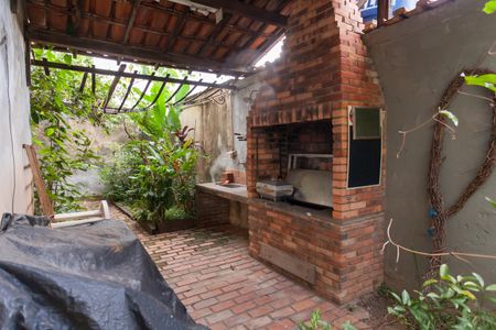 Casa à venda com 580m², 4 quartos e 3 vagasChurrasqueira