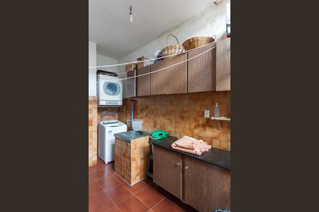 Casa à venda com 580m², 4 quartos e 3 vagasÁrea de Serviço