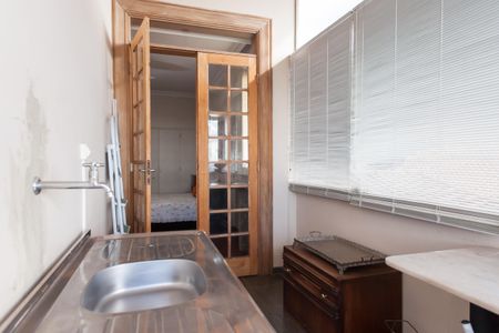 Casa à venda com 580m², 4 quartos e 3 vagasvarada suite 2