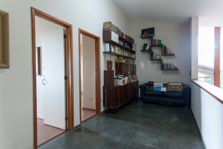 Casa à venda com 580m², 4 quartos e 3 vagashall dos quartos