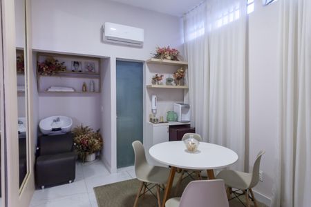 Casa à venda com 580m², 4 quartos e 3 vagasestudio 