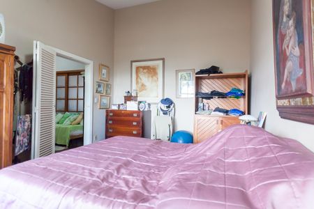 Casa à venda com 580m², 4 quartos e 3 vagassuite 1