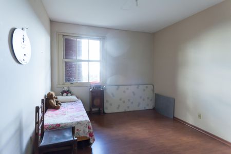 Casa à venda com 580m², 4 quartos e 3 vagasquarto 