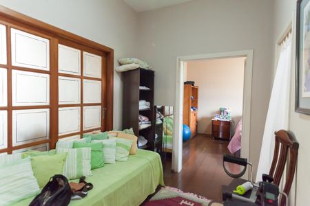 Casa à venda com 580m², 4 quartos e 3 vagassala da suite 1