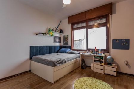 Casa à venda com 414m², 6 quartos e 6 vagasQuarto 2