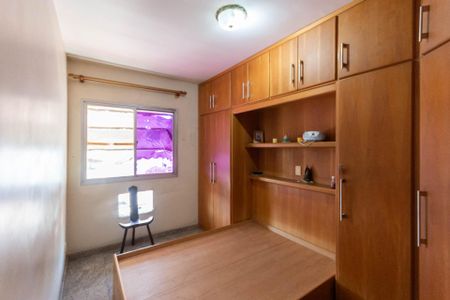 Apartamento à venda com 90m², 3 quartos e 1 vagaQuarto 2