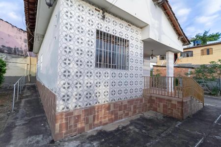 Casa à venda com 160m², 3 quartos e 6 vagasFachada