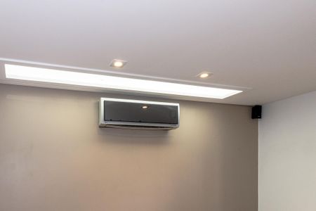 Apartamento à venda com 216m², 4 quartos e 3 vagasQuarto 4