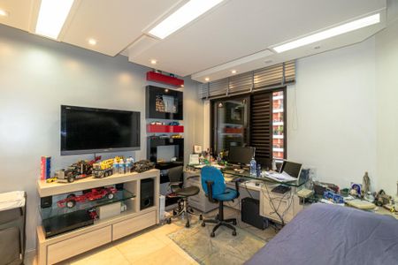 Apartamento à venda com 216m², 4 quartos e 3 vagasSuíte 3