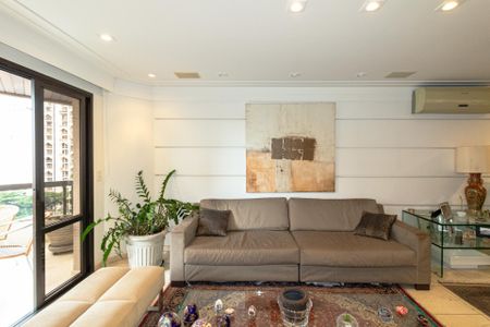 Apartamento à venda com 216m², 4 quartos e 3 vagasSala