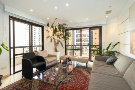 Apartamento à venda com 216m², 4 quartos e 3 vagasSala