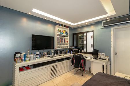 Apartamento à venda com 216m², 4 quartos e 3 vagasSuíte 2