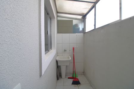 Casa de condomínio para alugar com 75m², 2 quartos e 2 vagasÁrea de Serviço