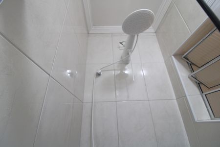 Casa de condomínio para alugar com 75m², 2 quartos e 2 vagasBanheiro