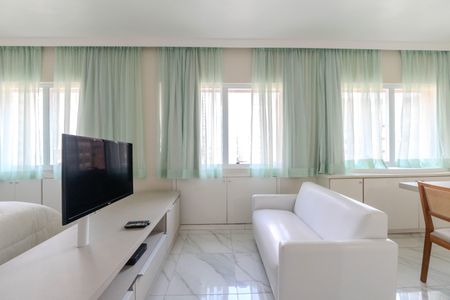 Studio à venda com 40m², 1 quarto e 1 vaga Studio à venda com 40m², 1 quarto e 1 vagaStudio