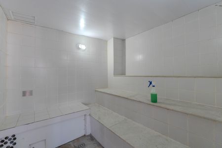 Studio à venda com 40m², 1 quarto e 1 vaga Studio à venda com 40m², 1 quarto e 1 vagaSaúna