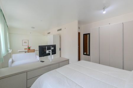 Studio à venda com 40m², 1 quarto e 1 vaga Studio à venda com 40m², 1 quarto e 1 vagaStudio