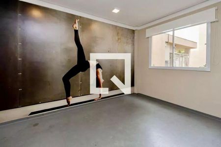 Apartamento para alugar com 32m², 2 quartos e 1 vaga Apartamento para alugar com 32m², 2 quartos e 1 vagaÁrea comum - Salão de Ginástica