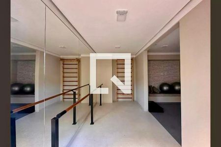 Apartamento para alugar com 32m², 2 quartos e 1 vaga Apartamento para alugar com 32m², 2 quartos e 1 vagaÁrea comum - Salão de Ginástica