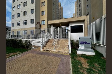 Apartamento para alugar com 32m², 2 quartos e 1 vaga Apartamento para alugar com 32m², 2 quartos e 1 vagaFachada