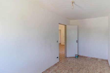 Quarto 1 de apartamento para alugar com 2 quartos, 52m² em São Rafael, São Paulo
