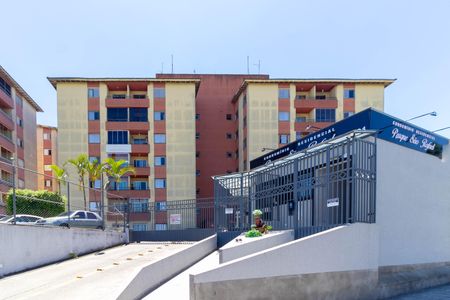 Apartamento para alugar com 52m², 2 quartos e 1 vagaFachada e portaria