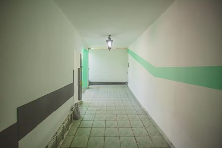 Casa à venda com 188m², 4 quartos e 2 vagas Casa à venda com 188m², 4 quartos e 2 vagasGaragem