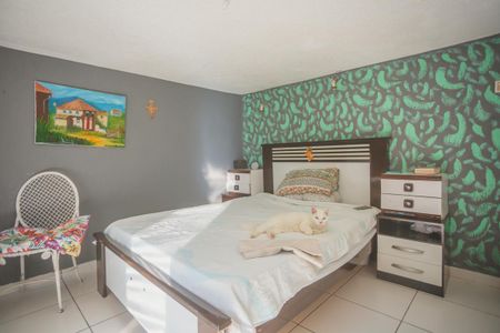 Casa à venda com 188m², 4 quartos e 2 vagas Casa à venda com 188m², 4 quartos e 2 vagasQuarto de Serviço