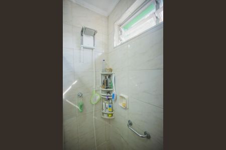 Casa à venda com 188m², 4 quartos e 2 vagas Casa à venda com 188m², 4 quartos e 2 vagasBanheiro