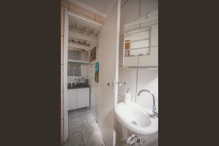 Casa à venda com 188m², 4 quartos e 2 vagas Casa à venda com 188m², 4 quartos e 2 vagasBanheiro 2