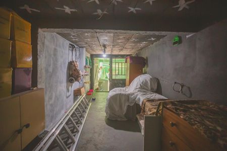 Casa à venda com 188m², 4 quartos e 2 vagas Casa à venda com 188m², 4 quartos e 2 vagasPorão