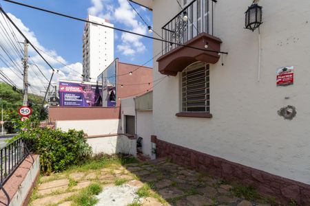 Casa para alugar com 192m², 5 quartos e 2 vagasFachada