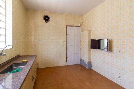 Casa para alugar com 192m², 5 quartos e 2 vagasCozinha