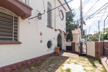 Casa para alugar com 192m², 5 quartos e 2 vagasFachada