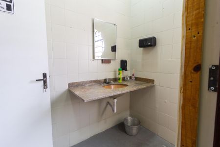 Casa para alugar com 192m², 5 quartos e 2 vagasBanheiro