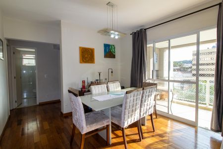 Apartamento à venda com 110m², 3 quartos e 2 vagasSala