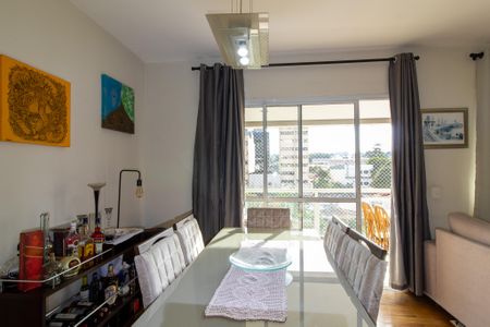 Apartamento à venda com 110m², 3 quartos e 2 vagasSala