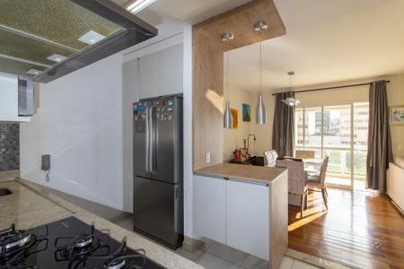 Apartamento à venda com 110m², 3 quartos e 2 vagasCozinha