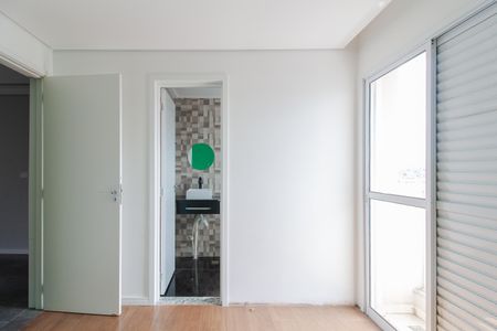 Apartamento para alugar com 140m², 3 quartos e 2 vagasSuíte 2