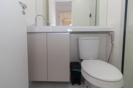 Apartamento para alugar com 33m², 1 quarto e sem vaga Apartamento para alugar com 33m², 1 quarto e sem vagaBanheiro