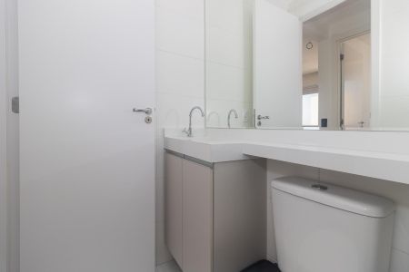 Apartamento para alugar com 33m², 1 quarto e sem vaga Apartamento para alugar com 33m², 1 quarto e sem vagaBanheiro