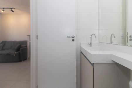 Apartamento para alugar com 33m², 1 quarto e sem vaga Apartamento para alugar com 33m², 1 quarto e sem vagaBanheiro
