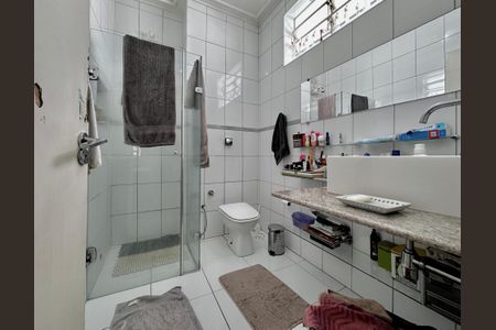 Casa à venda com 250m², 3 quartos e 3 vagasBanheiro da Suíte