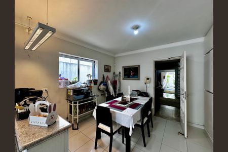 Casa à venda com 250m², 3 quartos e 3 vagasCopa