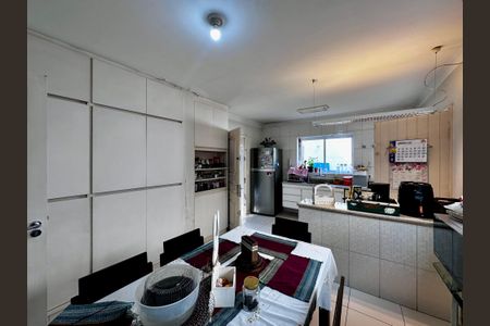 Casa à venda com 250m², 3 quartos e 3 vagasCopa