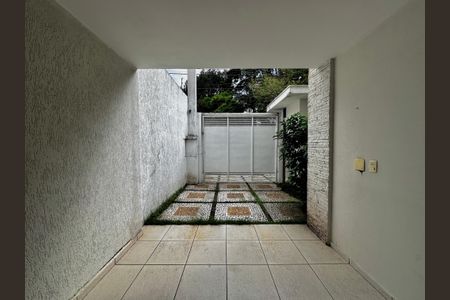 Casa à venda com 250m², 3 quartos e 3 vagasGaragem