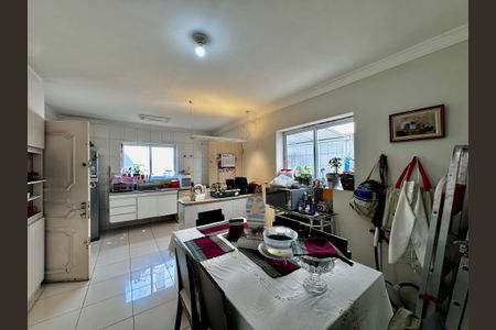 Casa à venda com 250m², 3 quartos e 3 vagasCopa