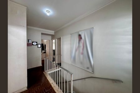 Casa à venda com 250m², 3 quartos e 3 vagasCorredor Quartos