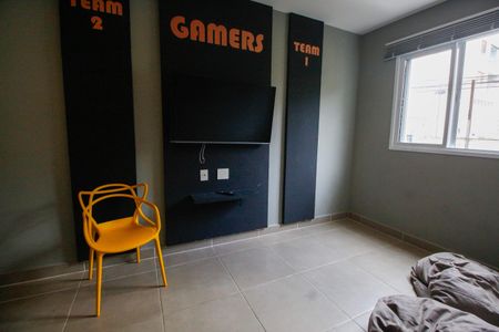 Apartamento à venda com 85m², 2 quartos e 1 vagaÁrea comum - Salão de jogos